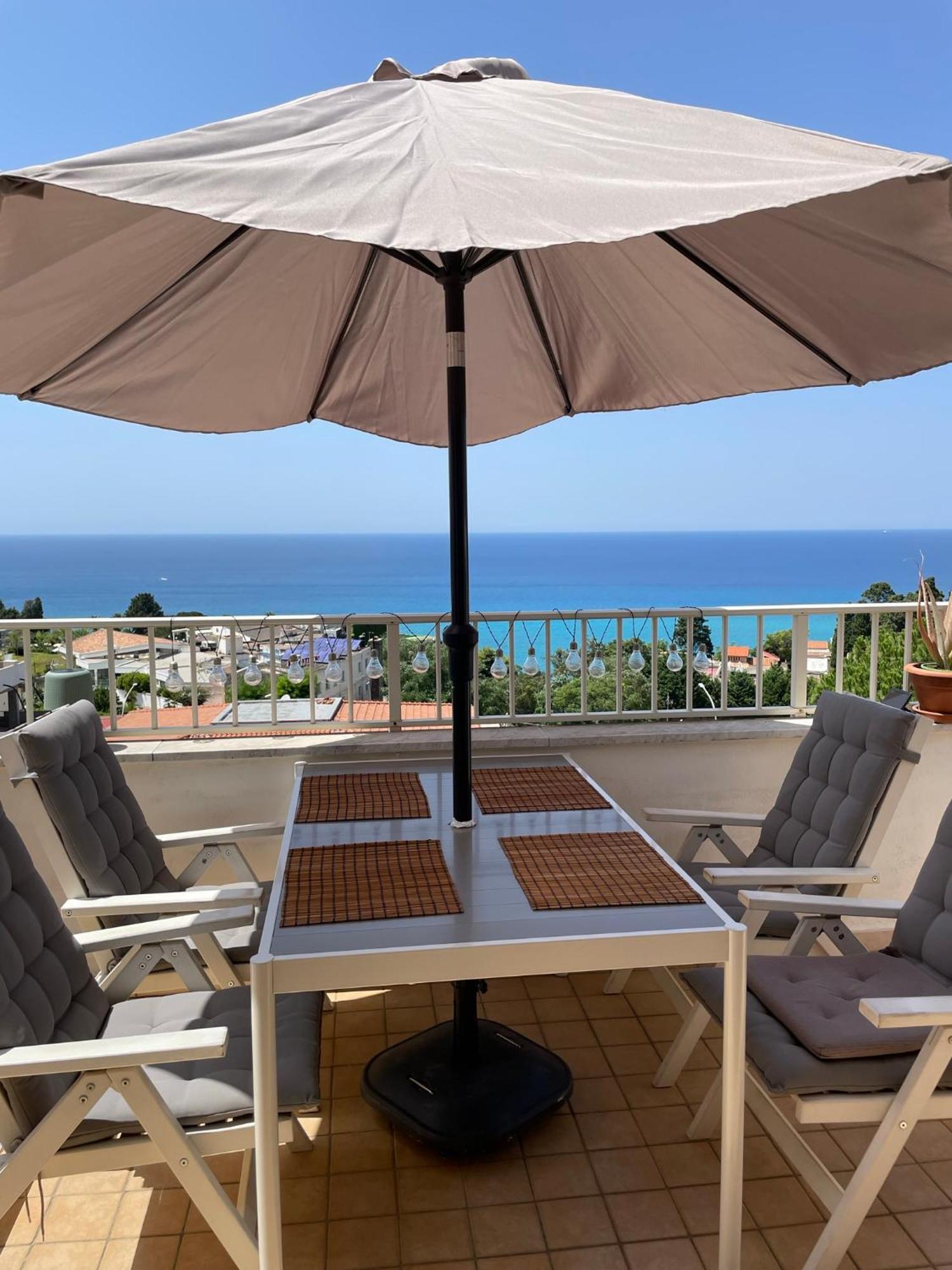Apartment With Sea View Tropea Exterior photo