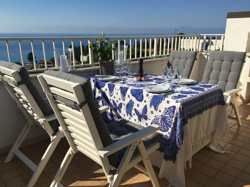 Apartment With Sea View Tropea Exterior photo