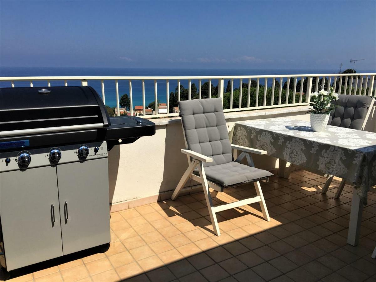 Apartment With Sea View Tropea Exterior photo